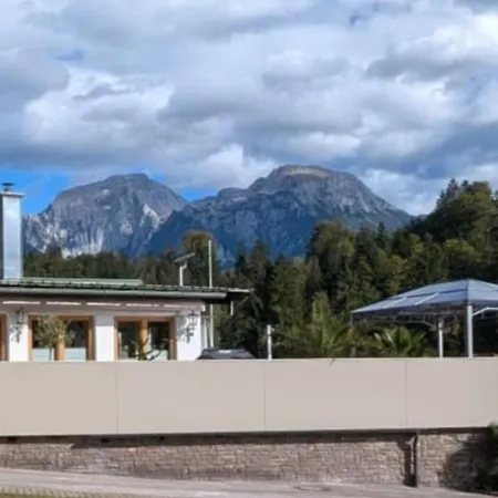 アパート Wellness Mit Sauna, Outdoor Whirlpool & Kamin *