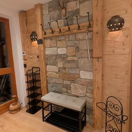 Apartamento Wellness Mit Sauna, Outdoor Whirlpool & Kamin *
