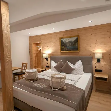 Wellness Mit Sauna, Outdoor Whirlpool & Kamin Apartman Bischofswiesen