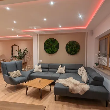 Apartamento Wellness Mit Sauna, Outdoor Whirlpool & Kamin *