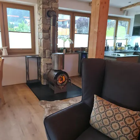 Wellness Mit Sauna, Outdoor Whirlpool & Kamin Apartamento *