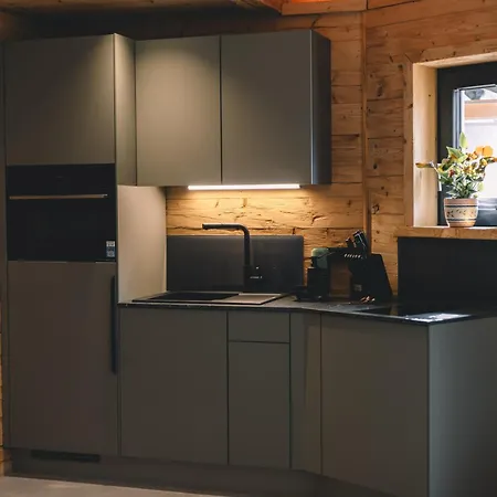 Wellness Mit Sauna, Outdoor Whirlpool & Kamin Apartamento