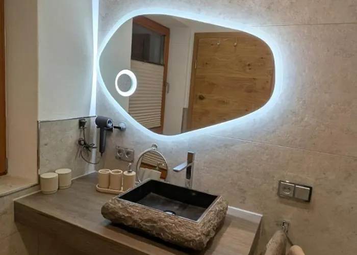 Wellness Mit Sauna, Outdoor Whirlpool & Kamin Apartment