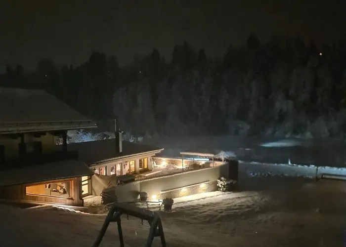 Wellness Mit Sauna, Outdoor Whirlpool & Kamin בישופסווייסן